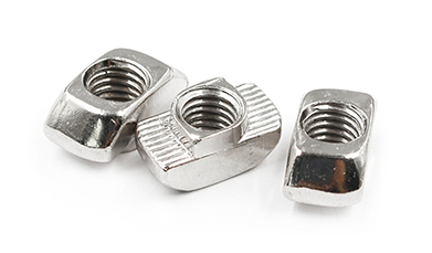 Auf welche Details muss bei der Verarbeitung von Nutensteinen geachtet werden?