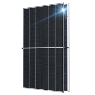 Polykristalline 580-W-600-W-Photovoltaikmodule mit voller Leistung und mehreren Haupttor-Solarmodulen