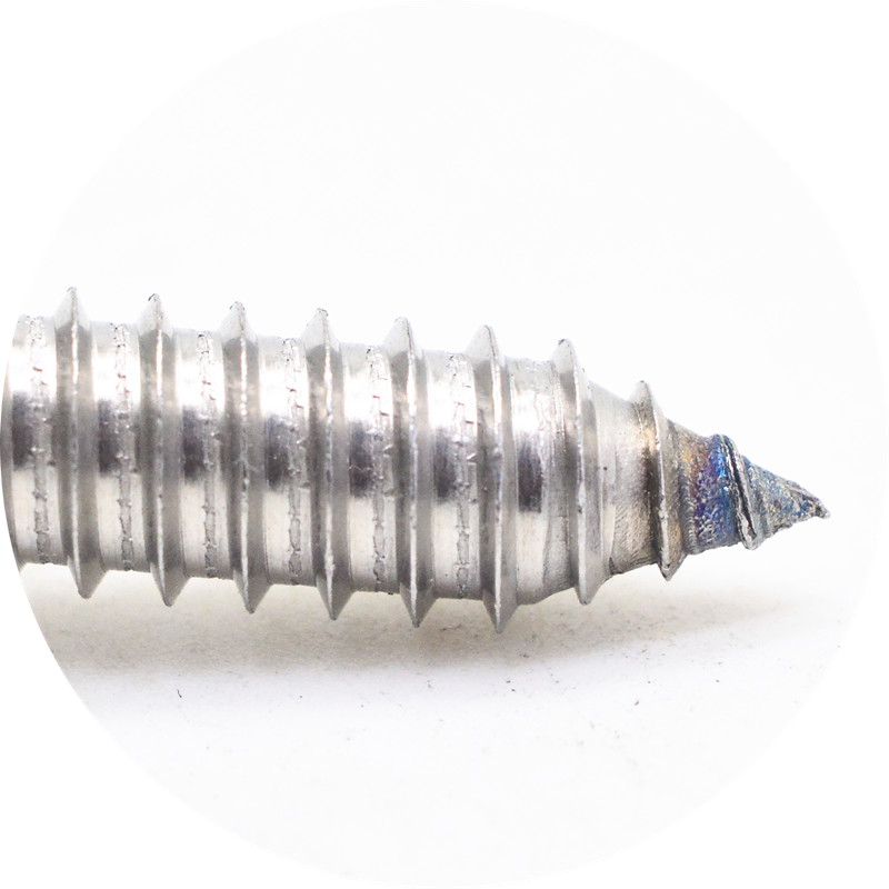 selbstschneidende Schraube 